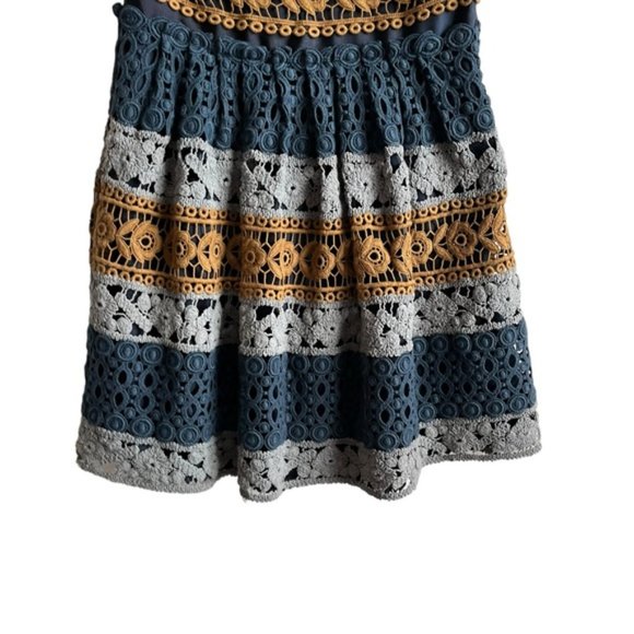 Anthropologie Maeve Striated Crochet Dress Size 4 Fit and Flare - Picture 7 of 13